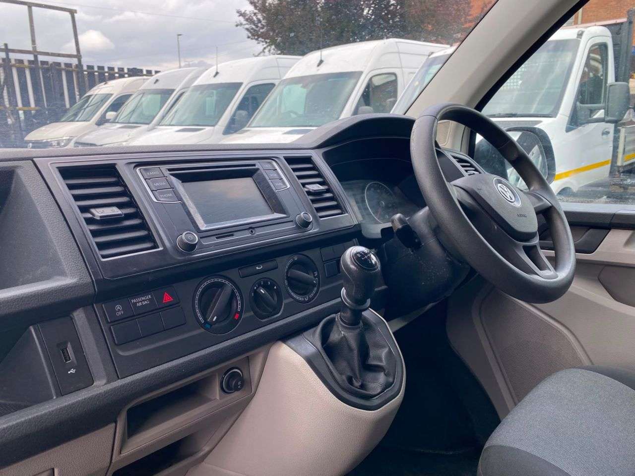 2019 VOLKSWAGEN TRANSPORTER 2019 VOLKSWAGEN TRANSPORTER