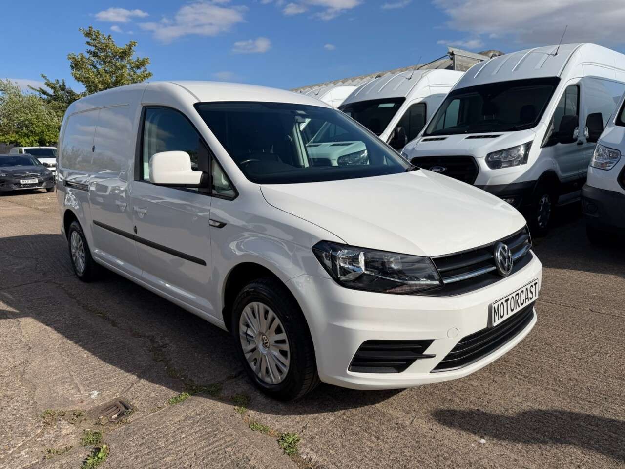 A 2018 VOLKSWAGEN CADDY MAXI 2.0 TDI C20 TRENDLINE LWB 100BHP. EURO 6 ULEZ. AIRCON. SENSORS. FINANCE. PX A 2018 VOLKSWAGEN CADDY MAXI 2.0 TDI C20 TRENDLINE LWB 100BHP. EURO 6 ULEZ. AIRCON. SENSORS. FINANCE. PX