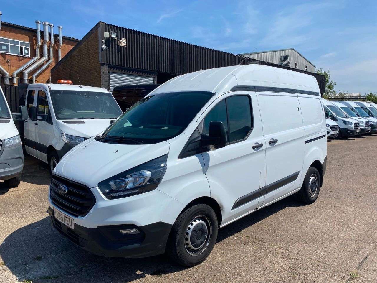 A 2020 FORD TRANSIT CUSTOM 2.0 TDCI T300 LEADER ECOBLUE L1 H2 SWB HIGH ROOF 105BHP. 98K MILES. AC. SEN A 2020 FORD TRANSIT CUSTOM 2.0 TDCI T300 LEADER ECOBLUE L1 H2 SWB HIGH ROOF 105BHP. 98K MILES. AC. SEN