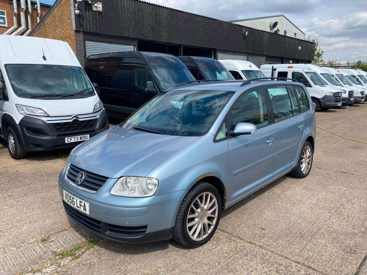 A 2006 VOLKSWAGEN TOURAN 1.9 TDI SE MPV 5DR DIESEL MANUAL 105BHP. 7 SEATER. AIRCON. 146K MLS. PX. A 2006 VOLKSWAGEN TOURAN 1.9 TDI SE MPV 5DR DIESEL MANUAL 105BHP. 7 SEATER. AIRCON. 146K MLS. PX.