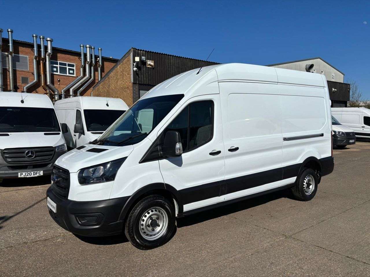 A 2022 FORD TRANSIT 2.0 TDCI T350 LEADER ECOBLUE L3 H3 LWB H/ROOF RWD 130BHP. AC. 84K MLS. FINA A 2022 FORD TRANSIT 2.0 TDCI T350 LEADER ECOBLUE L3 H3 LWB H/ROOF RWD 130BHP. AC. 84K MLS. FINA