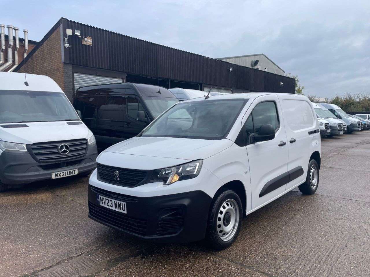 A 2023 PEUGEOT PARTNER 1.5 BLUE HDI PROFESSIONAL PREMIUM SWB 100BHP. AIRCON. FINANCE. 1 OWNER. PX A 2023 PEUGEOT PARTNER 1.5 BLUE HDI PROFESSIONAL PREMIUM SWB 100BHP. AIRCON. FINANCE. 1 OWNER. PX