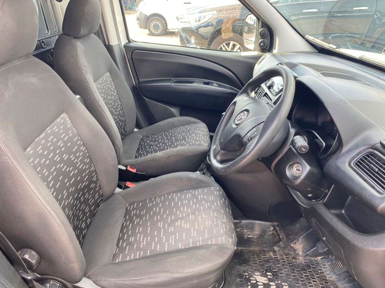 2017 VAUXHALL COMBO 2017 VAUXHALL COMBO