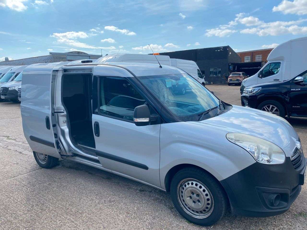 2017 VAUXHALL COMBO 2017 VAUXHALL COMBO
