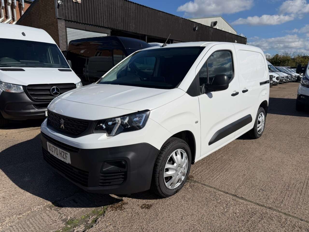A 2020 PEUGEOT PARTNER 1.5 BLUE HDI PROFESSIONAL SWB 100BHP. LOW 77K MLS. AIRCON. FINANCE. 1 OWNER A 2020 PEUGEOT PARTNER 1.5 BLUE HDI PROFESSIONAL SWB 100BHP. LOW 77K MLS. AIRCON. FINANCE. 1 OWNER