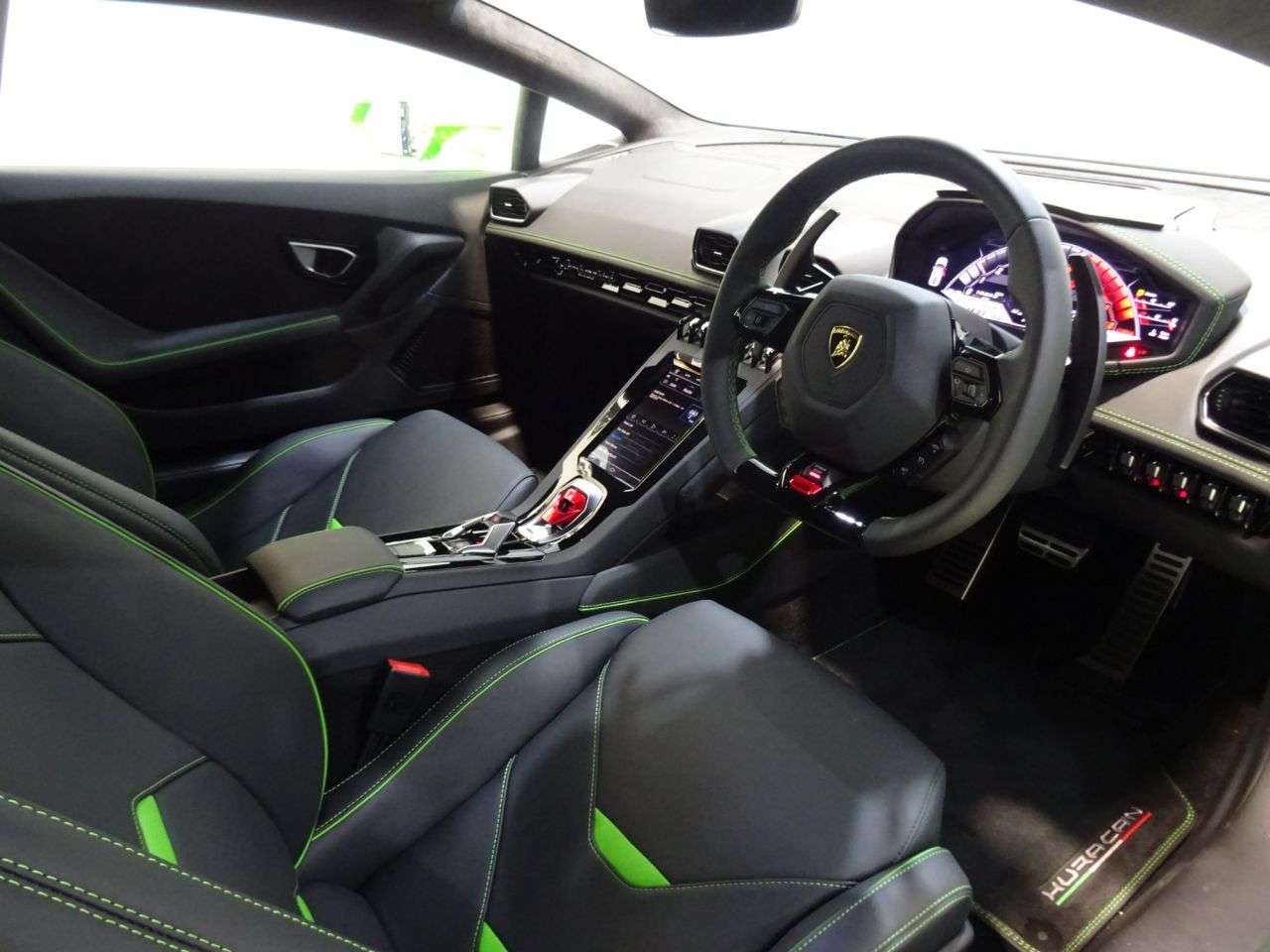 2020 LAMBORGHINI HURACAN 2020 LAMBORGHINI HURACAN