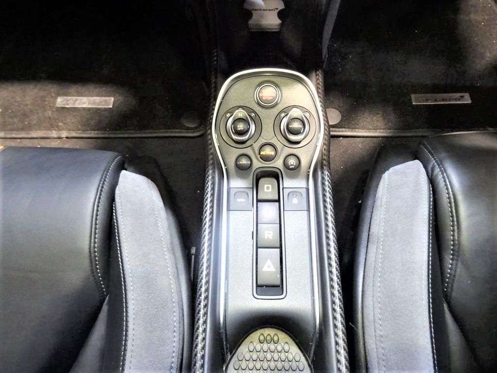 2020 MCLAREN 540C 2020 MCLAREN 540C