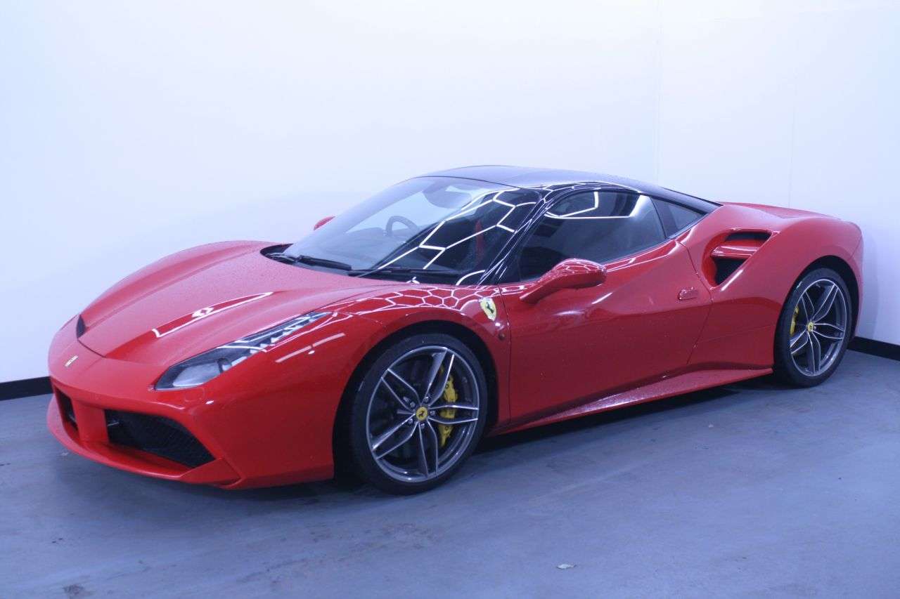 2016 FERRARI 488 2016 FERRARI 488