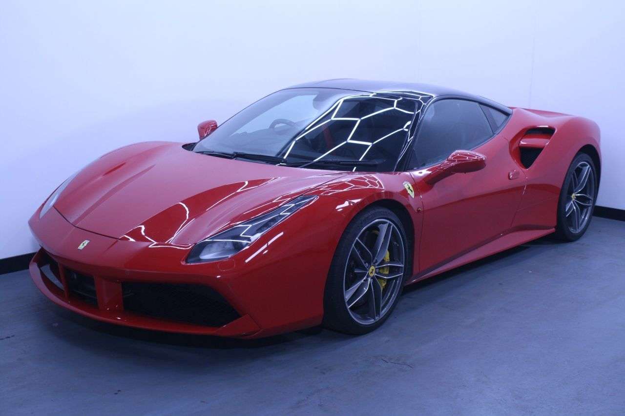 2016 FERRARI 488 2016 FERRARI 488