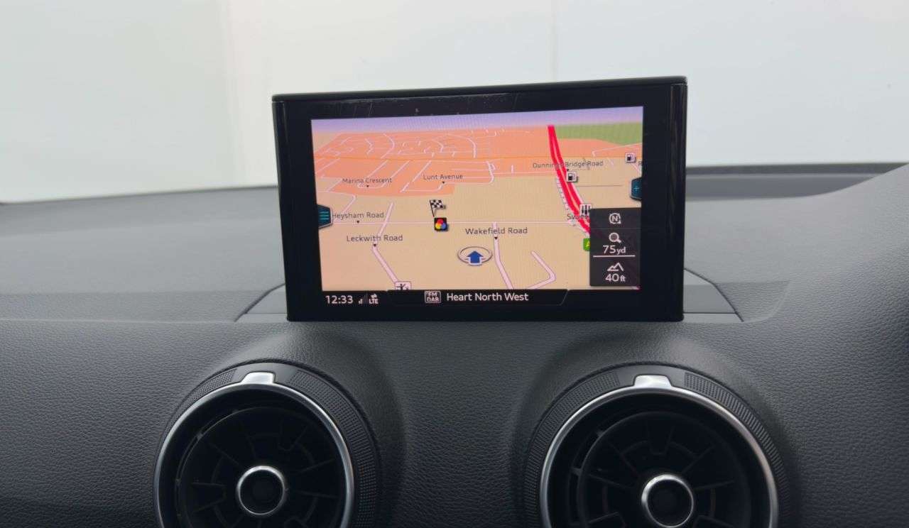 2017 AUDI Q2 2017 AUDI Q2