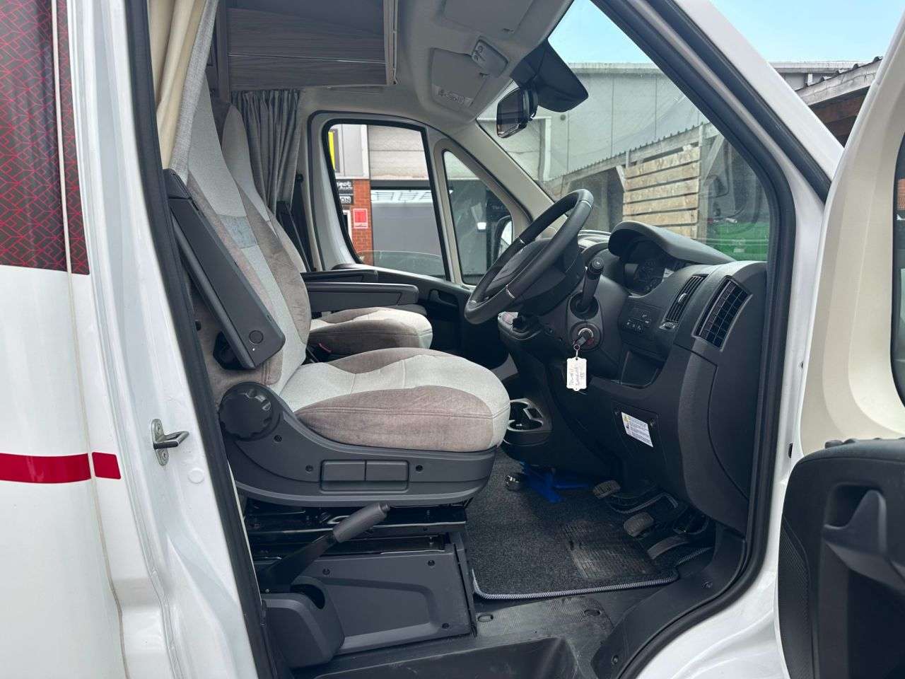 2022 PEUGEOT BOXER 2022 PEUGEOT BOXER