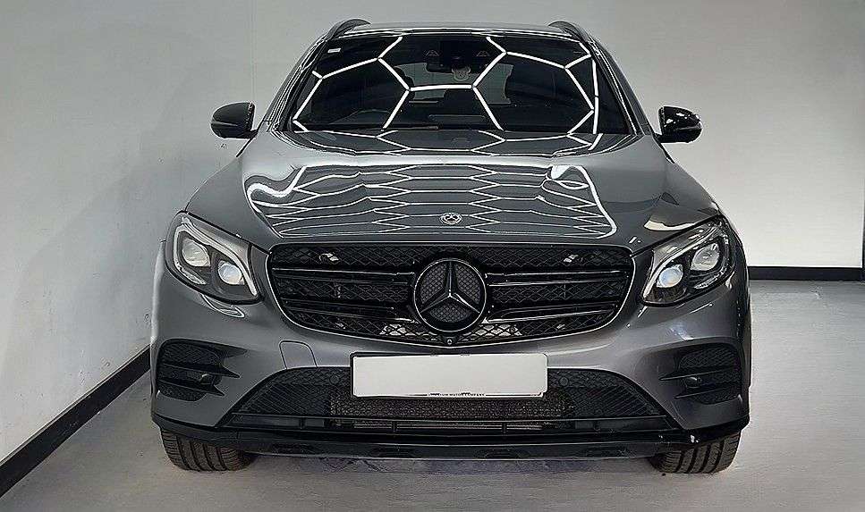 A 2018 MERCEDES GLC-CLASS GLC 250 D 4MATIC AMG LINE PREMIUM PLUS A 2018 MERCEDES GLC-CLASS GLC 250 D 4MATIC AMG LINE PREMIUM PLUS