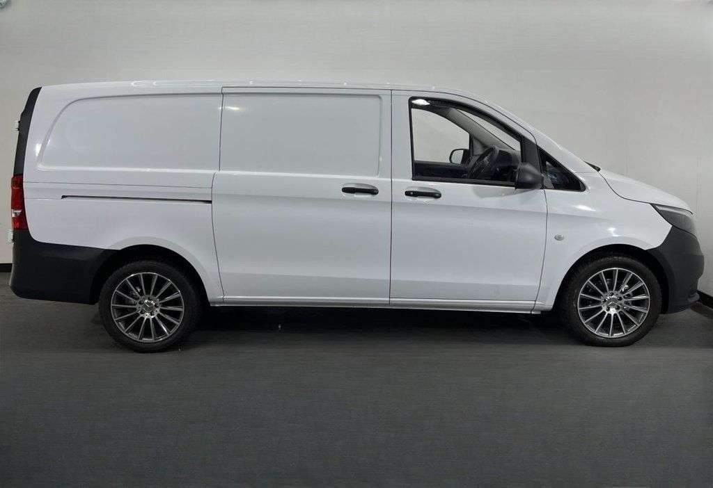 A 2019 MERCEDES VITO 111 CDI A 2019 MERCEDES VITO 111 CDI
