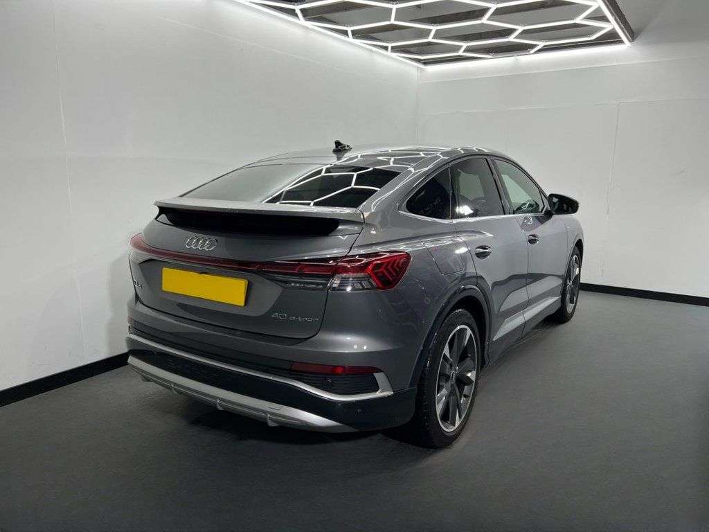 2021 AUDI Q4 E-TRON 2021 AUDI Q4 E-TRON