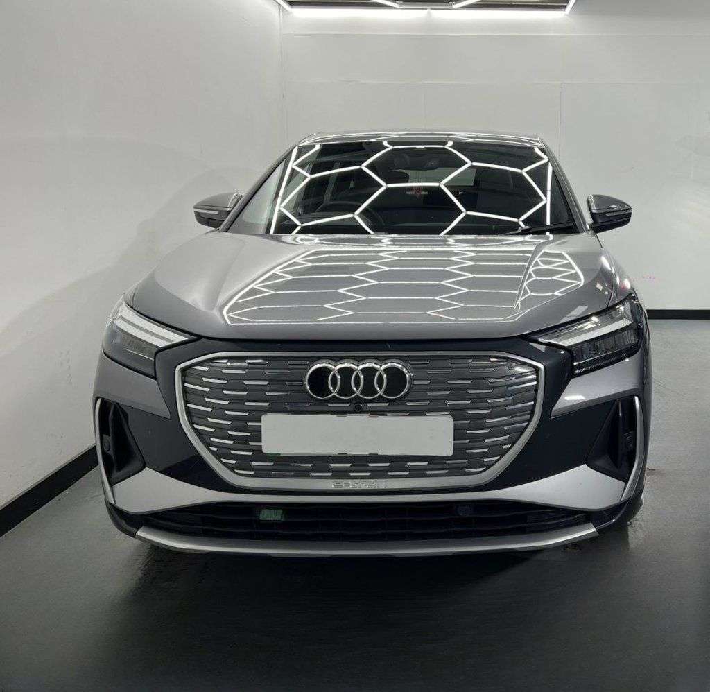 2021 AUDI Q4 E-TRON 2021 AUDI Q4 E-TRON