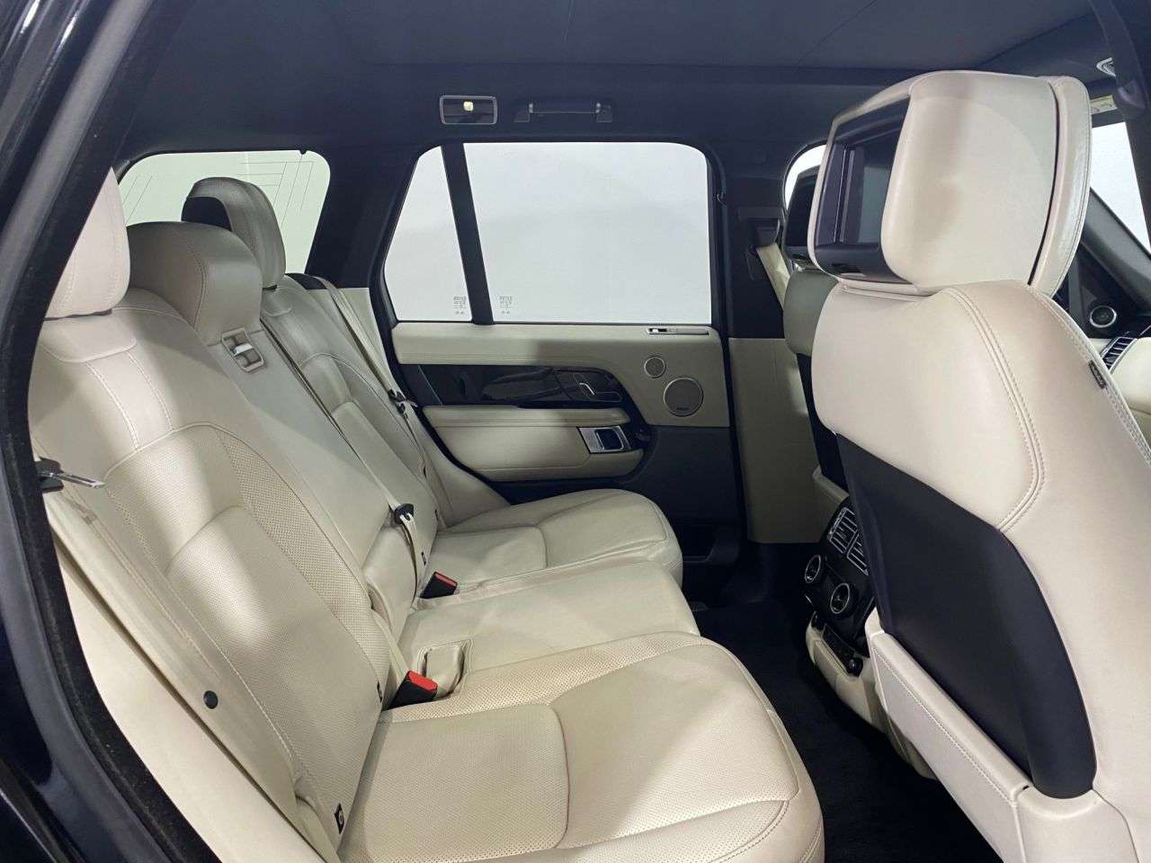 null LAND ROVER RANGE ROVER null LAND ROVER RANGE ROVER