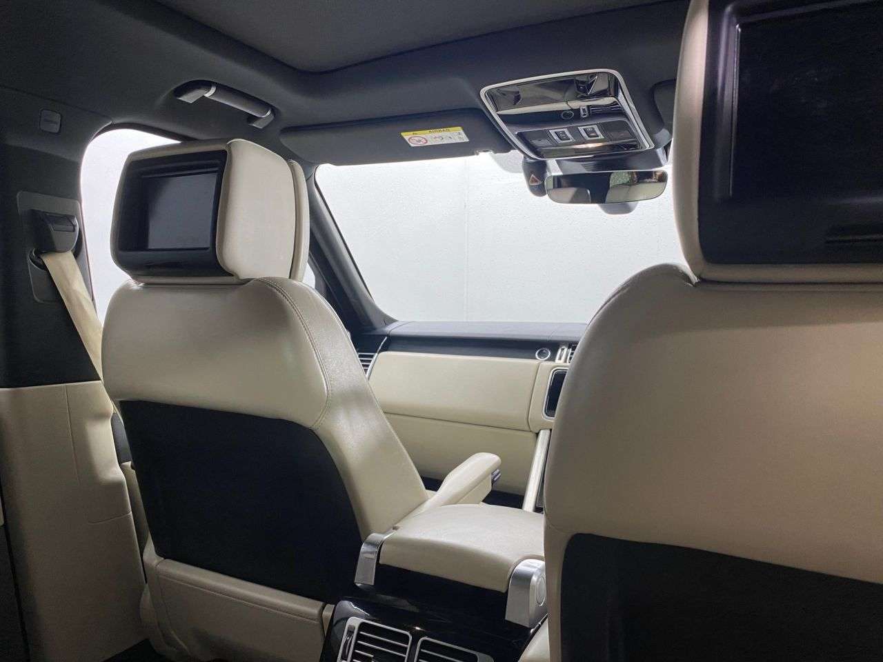 null LAND ROVER RANGE ROVER null LAND ROVER RANGE ROVER