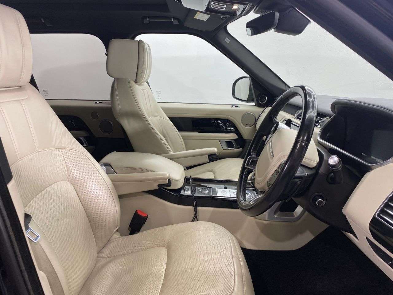 null LAND ROVER RANGE ROVER null LAND ROVER RANGE ROVER