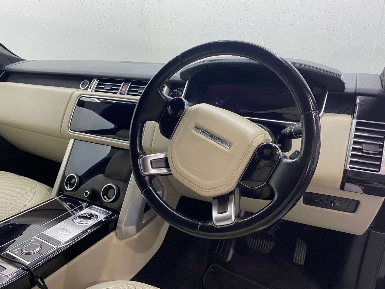 null LAND ROVER RANGE ROVER null LAND ROVER RANGE ROVER