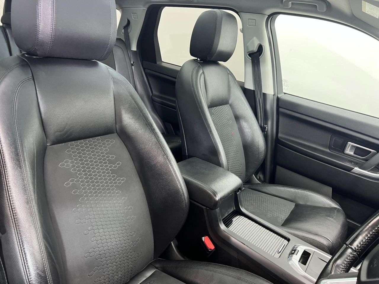 2016 LAND ROVER DISCOVERY SPORT 2016 LAND ROVER DISCOVERY SPORT