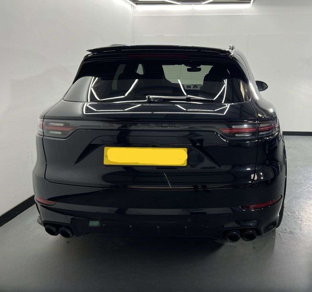 2020 PORSCHE CAYENNE 2020 PORSCHE CAYENNE