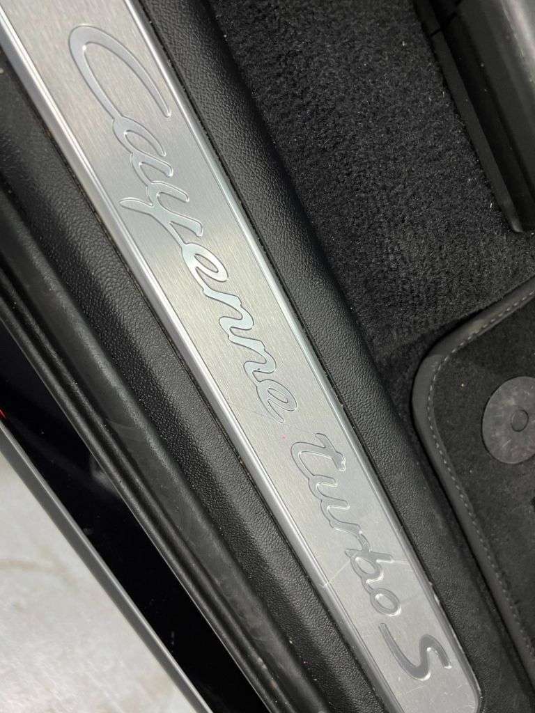 2020 PORSCHE CAYENNE 2020 PORSCHE CAYENNE