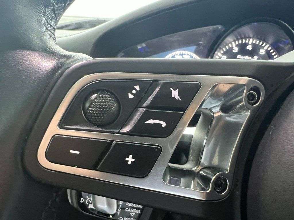 2020 PORSCHE CAYENNE 2020 PORSCHE CAYENNE