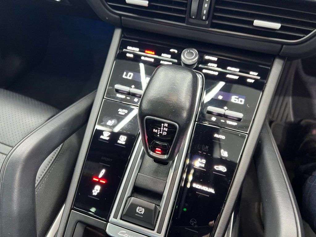 2020 PORSCHE CAYENNE 2020 PORSCHE CAYENNE