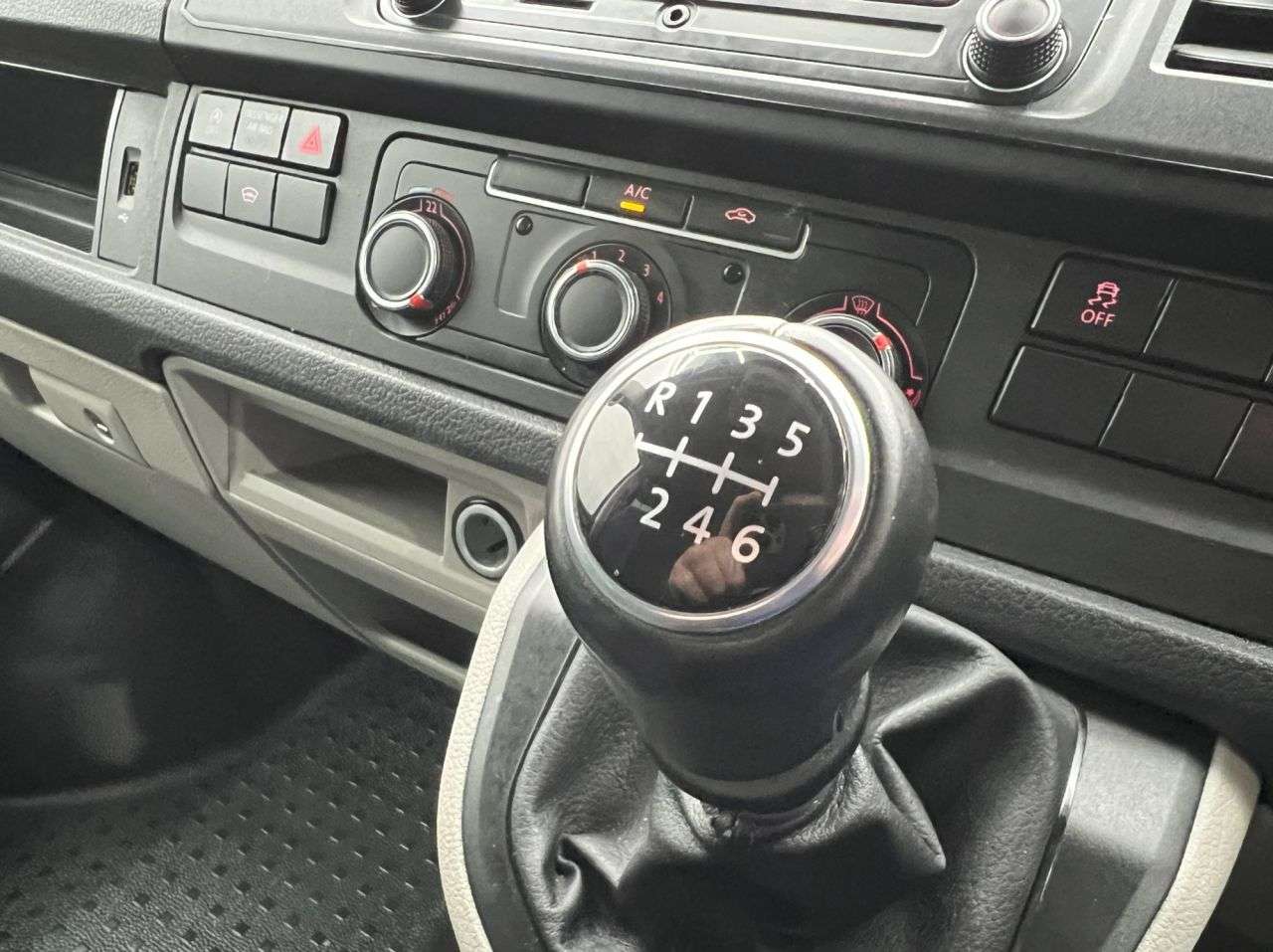 2019 VOLKSWAGEN TRANSPORTER 2019 VOLKSWAGEN TRANSPORTER