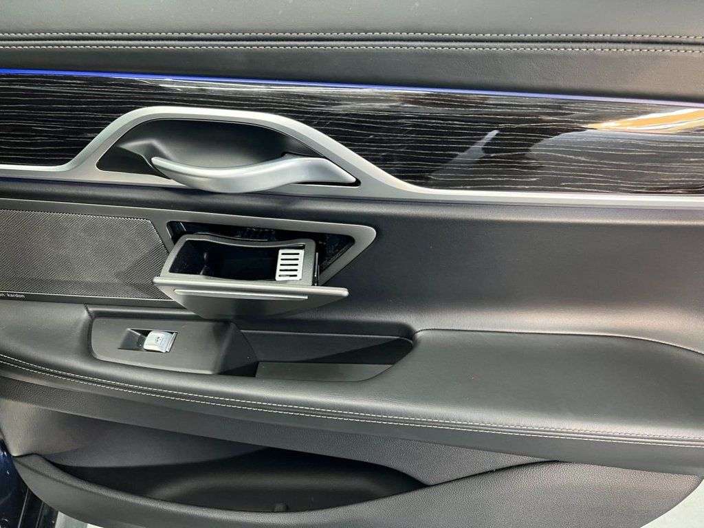 2021 BMW 7 SERIES 2021 BMW 7 SERIES