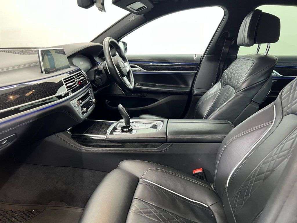 2021 BMW 7 SERIES 2021 BMW 7 SERIES