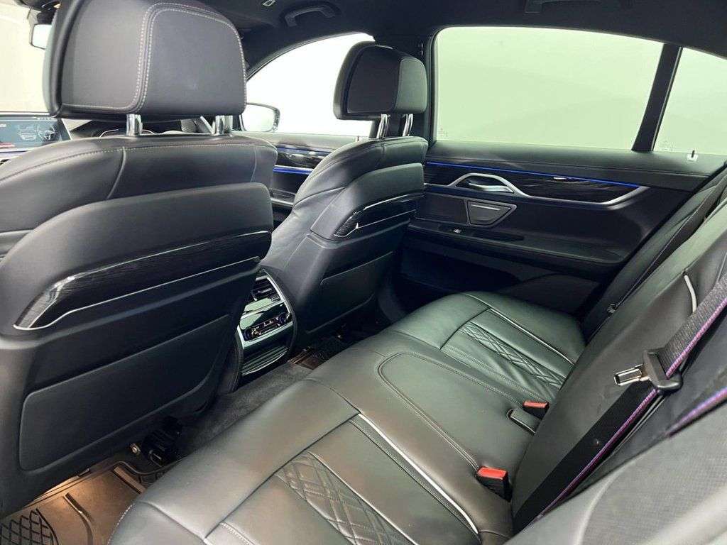 2021 BMW 7 SERIES 2021 BMW 7 SERIES