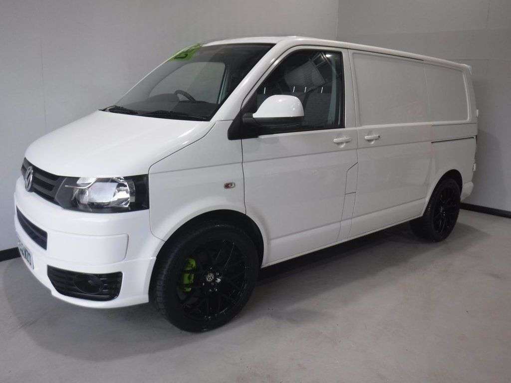 Check out this Volkswagen Transporter 2017 Diesel Manual