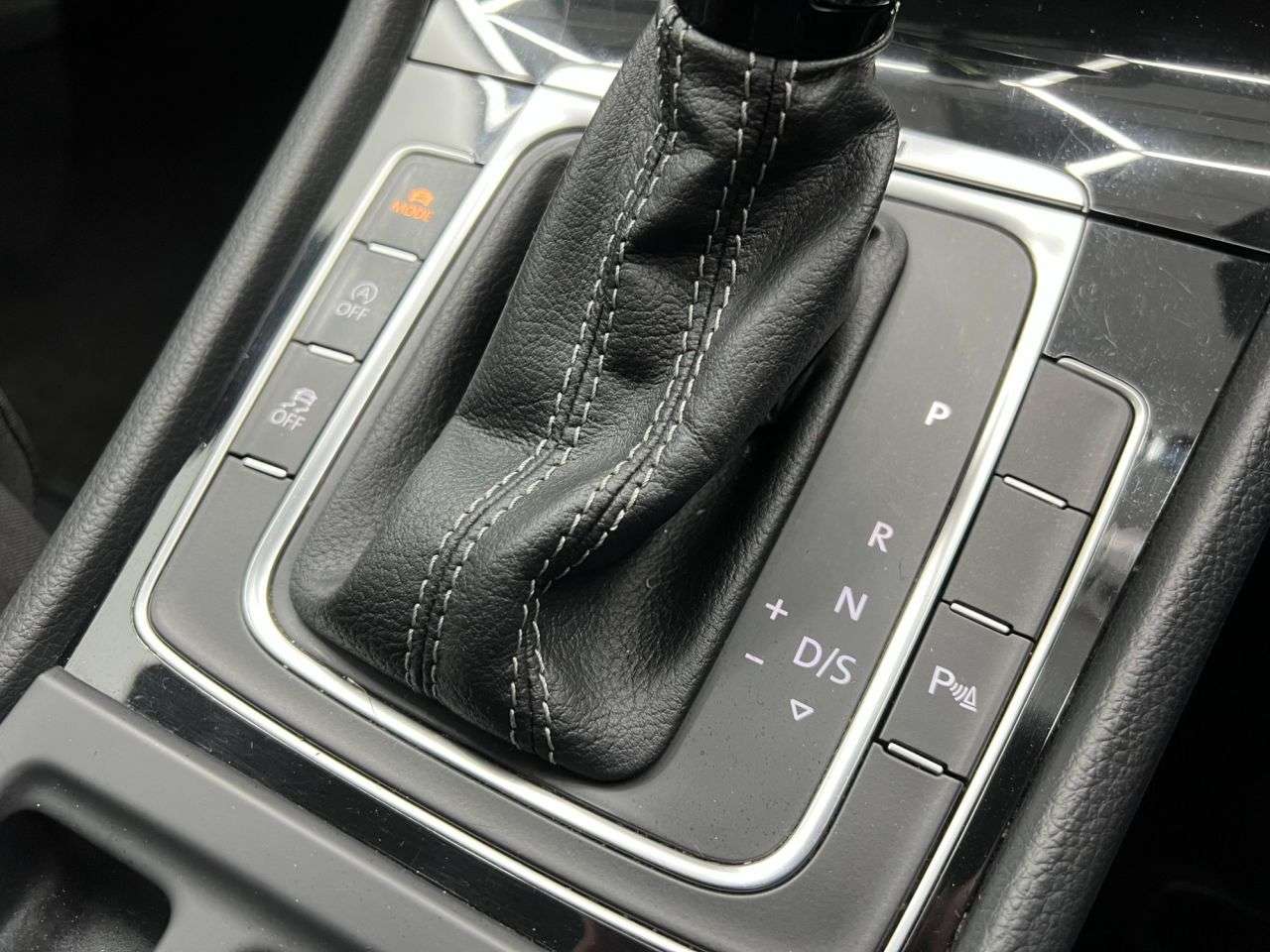 2016 VOLKSWAGEN GOLF 2016 VOLKSWAGEN GOLF