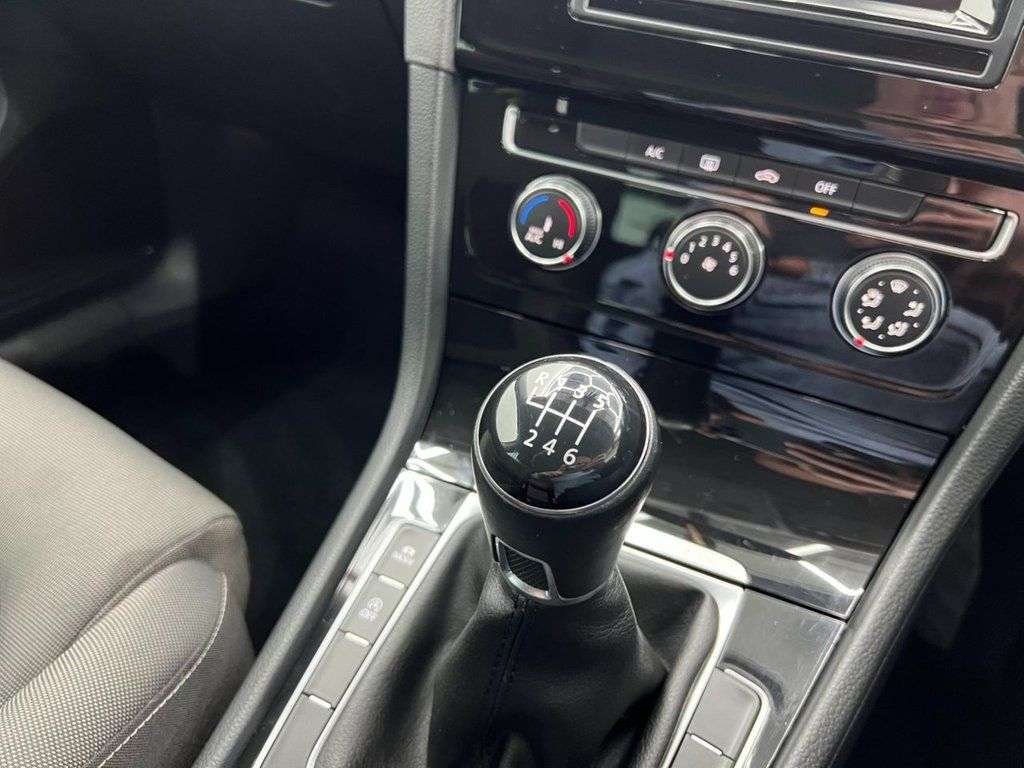 2013 VOLKSWAGEN GOLF 2013 VOLKSWAGEN GOLF