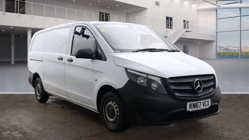 A 2017 MERCEDES VITO 111 CDI A 2017 MERCEDES VITO 111 CDI