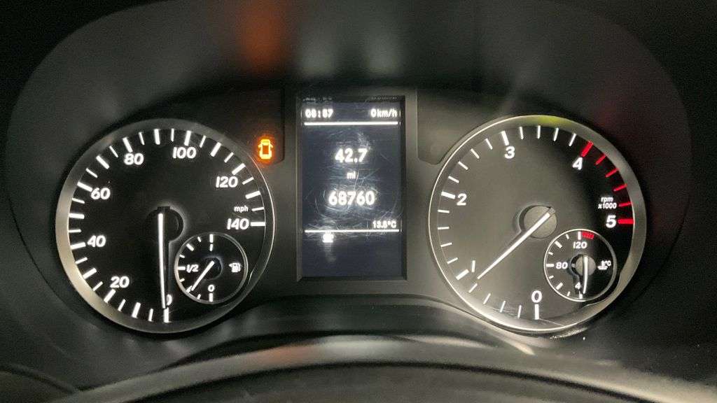 2017 MERCEDES VITO 2017 MERCEDES VITO