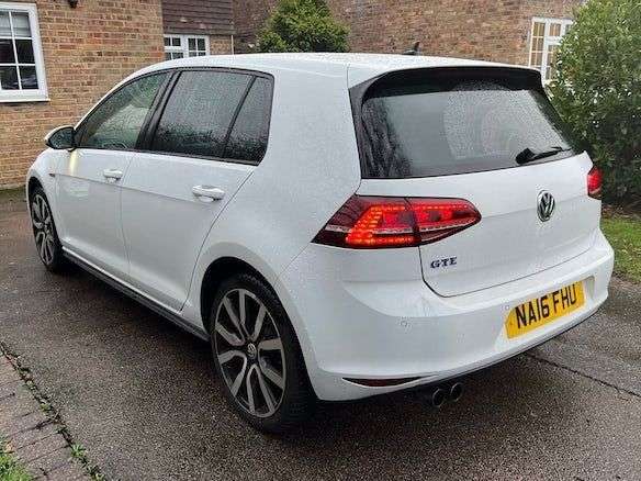 2016 VOLKSWAGEN GOLF 2016 VOLKSWAGEN GOLF