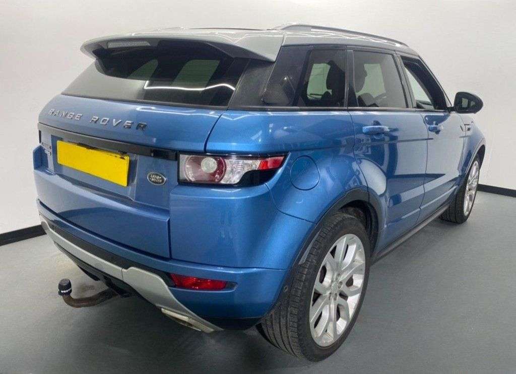 A 2013 LAND ROVER RANGE ROVER EVOQUE SD4 DYNAMIC LUX A 2013 LAND ROVER RANGE ROVER EVOQUE SD4 DYNAMIC LUX