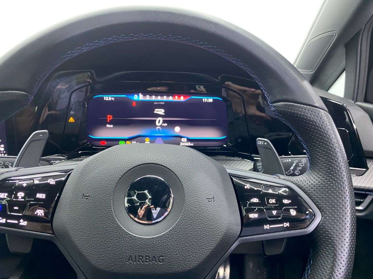 2021 VOLKSWAGEN GOLF 2021 VOLKSWAGEN GOLF