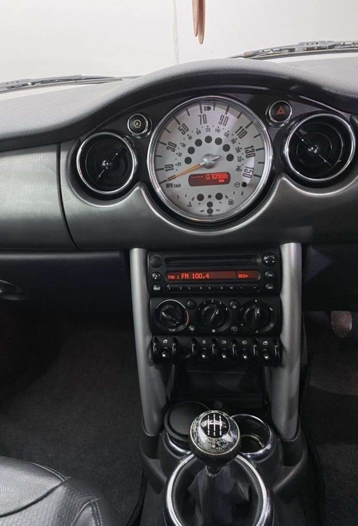 2005 MINI MINI 2005 MINI MINI