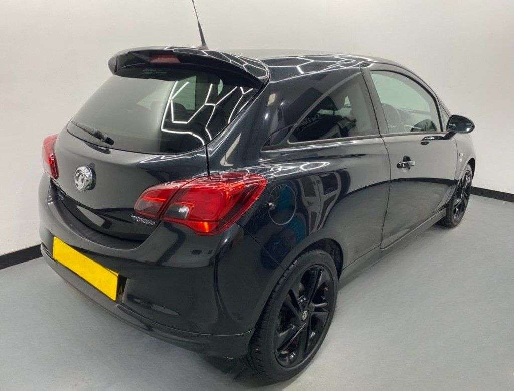 A 2015 VAUXHALL CORSA LIMITED EDITION ECOFLEX S/S A 2015 VAUXHALL CORSA LIMITED EDITION ECOFLEX S/S