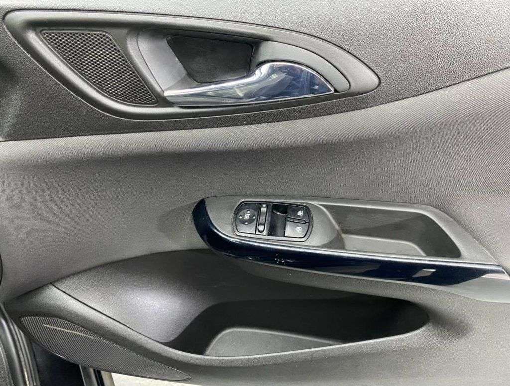 2015 VAUXHALL CORSA 2015 VAUXHALL CORSA