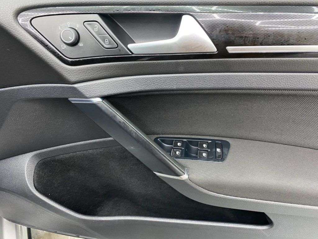2016 VOLKSWAGEN GOLF 2016 VOLKSWAGEN GOLF