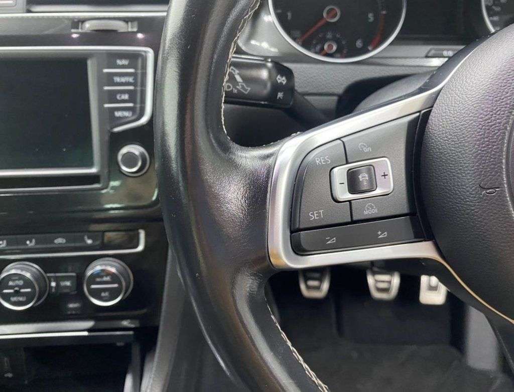 2016 VOLKSWAGEN GOLF 2016 VOLKSWAGEN GOLF
