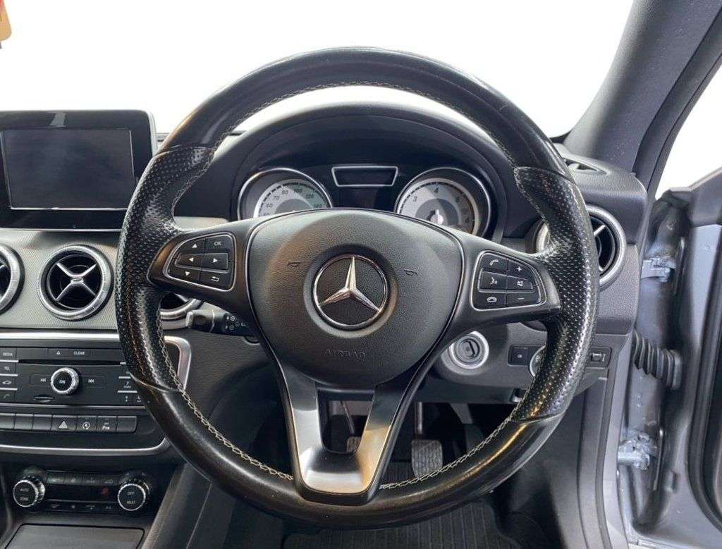 2015 MERCEDES CLA 2015 MERCEDES CLA