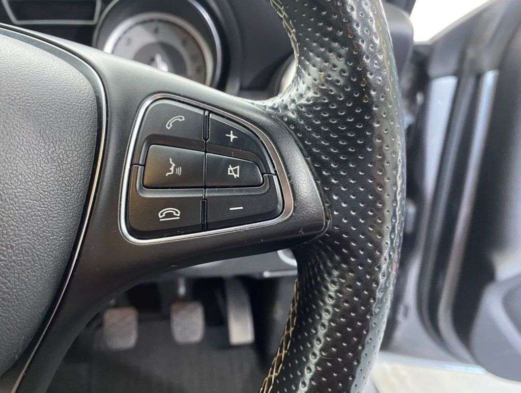 2015 MERCEDES CLA 2015 MERCEDES CLA