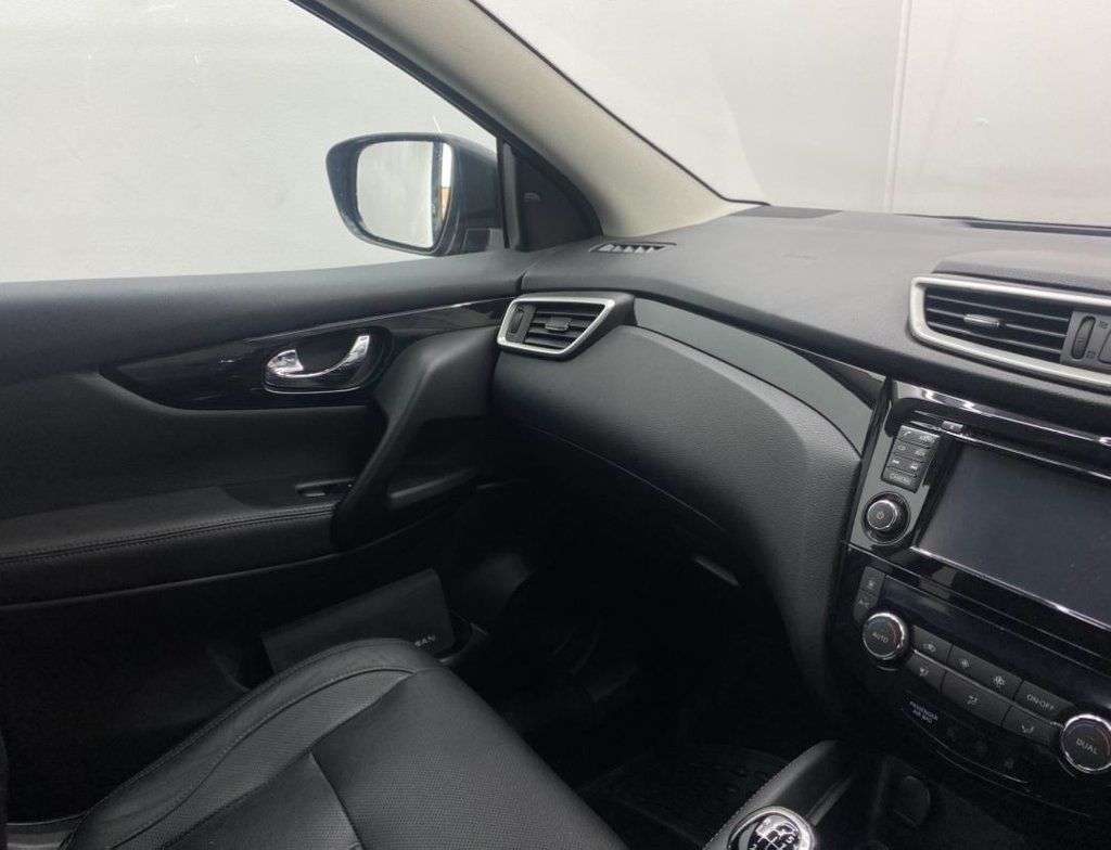 2015 NISSAN QASHQAI 2015 NISSAN QASHQAI