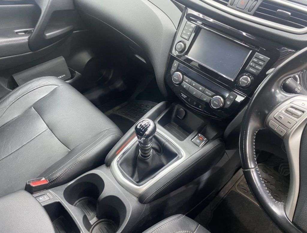 2015 NISSAN QASHQAI 2015 NISSAN QASHQAI