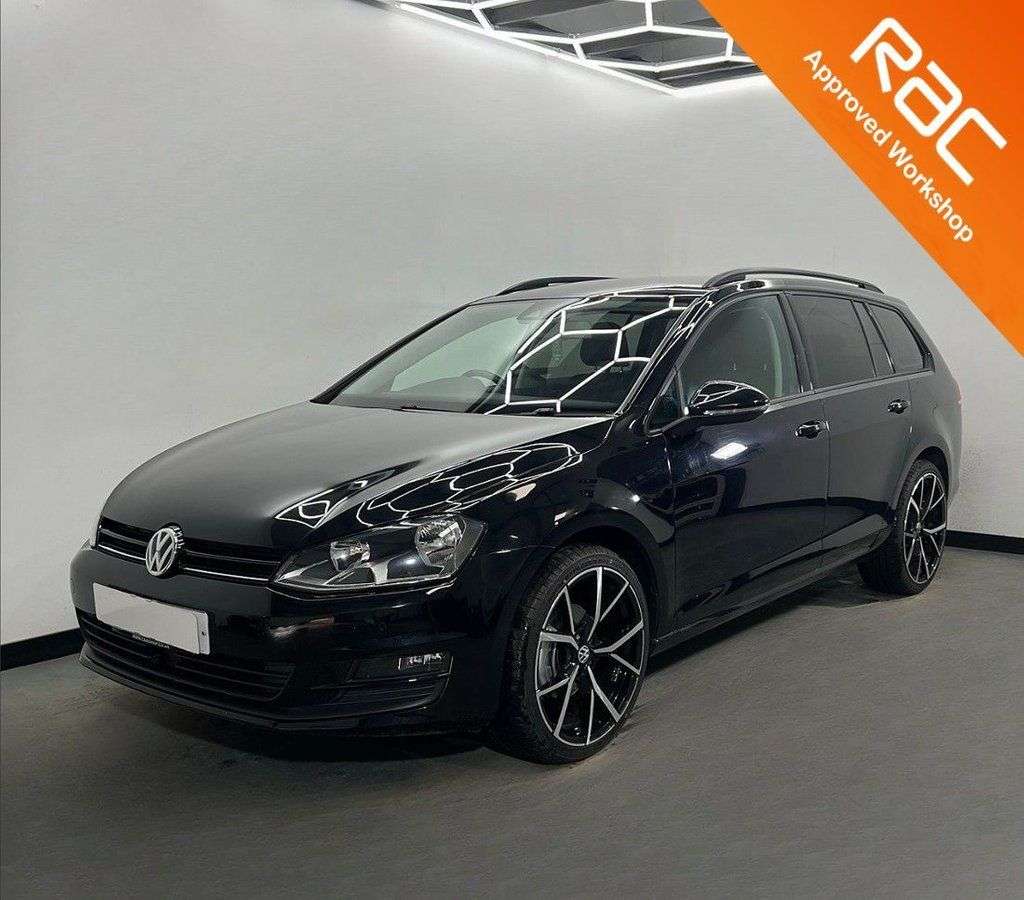 A 2015 VOLKSWAGEN GOLF SE TDI BLUEMOTION TECHNOLOGY DSG A 2015 VOLKSWAGEN GOLF SE TDI BLUEMOTION TECHNOLOGY DSG
